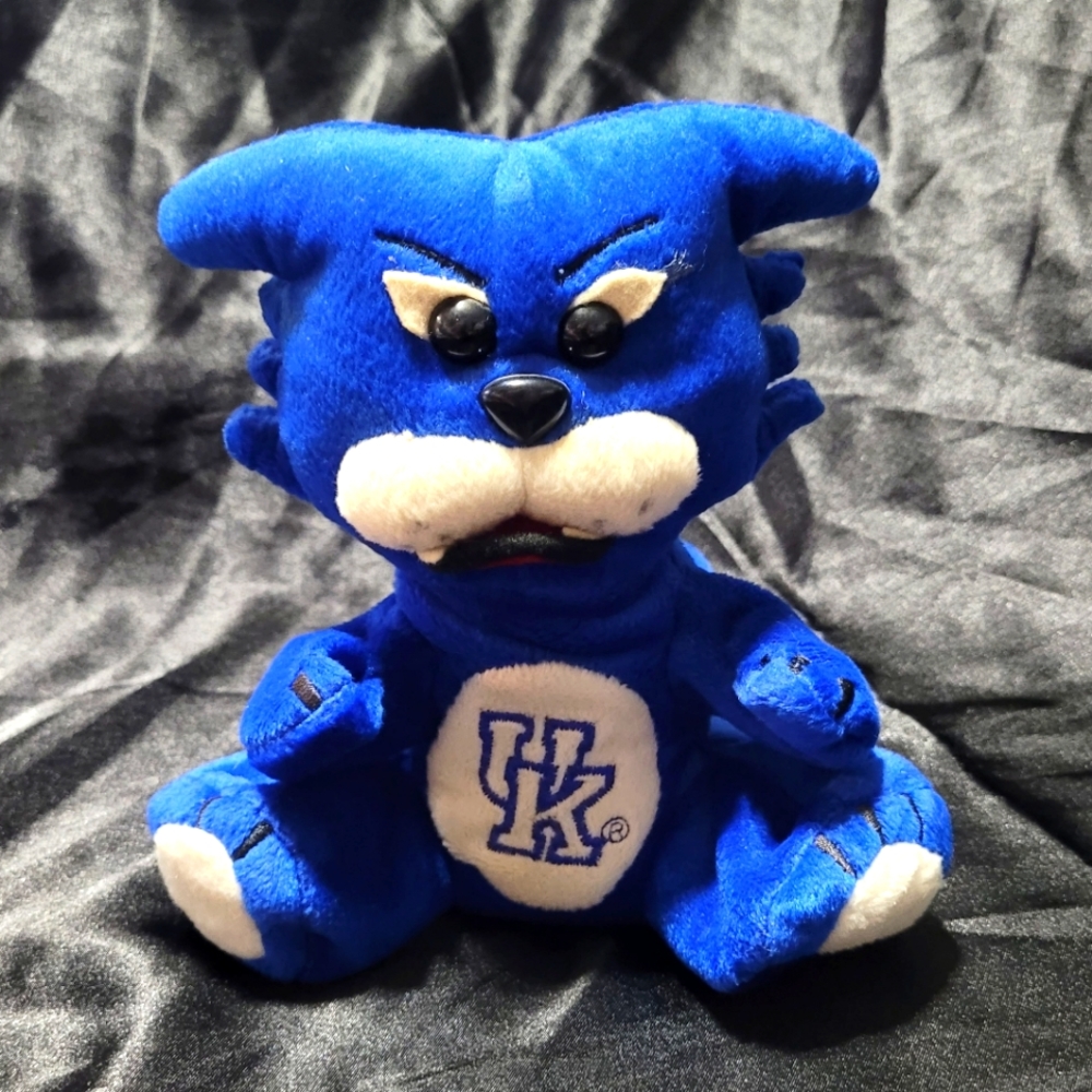 Vintage 1997 University of Kentucky Shoneys Bean Bag Mascot~Wildcats~NCAA